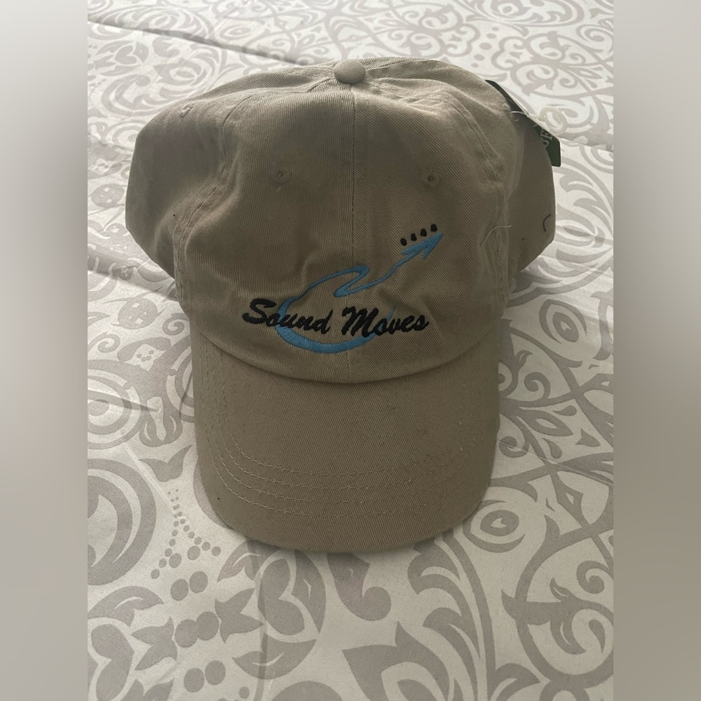 Tan Baseball Cap with Embroidered Design
